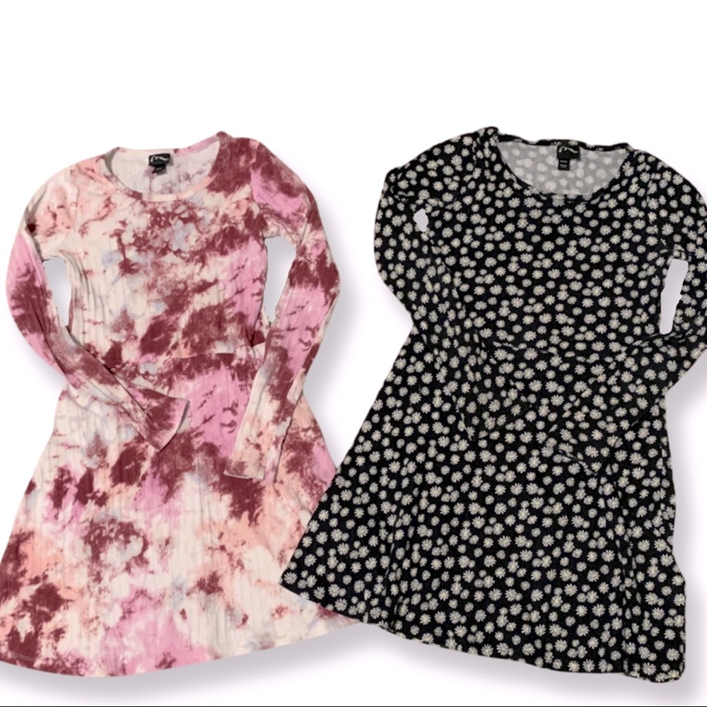 Set of 2 - Art Class Girls Ribbed Skater dresses Size Medium